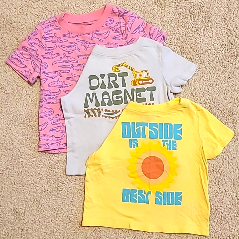 3 Old Navy Tees